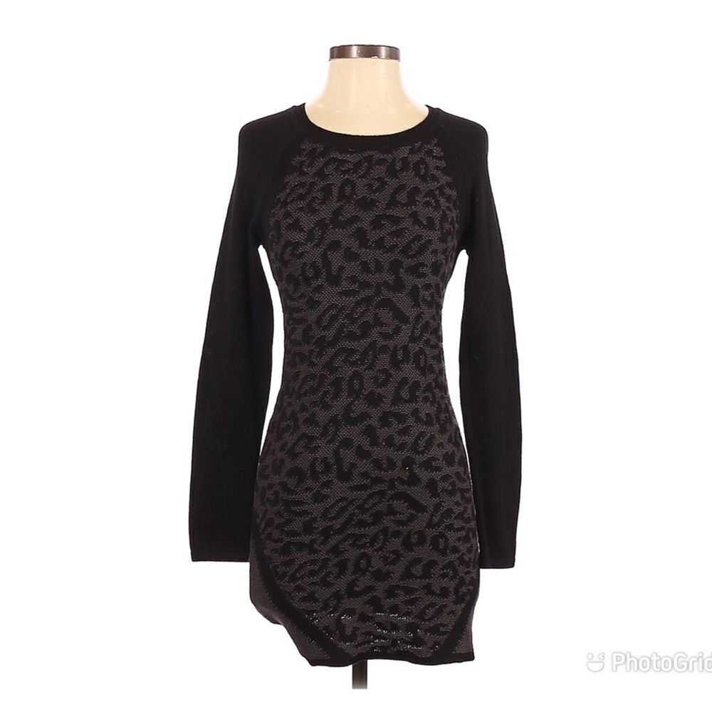 R+J COUTURE Leopard Print Sweater‎ Dress Fitted Raglan Sleeve Black Gray Small